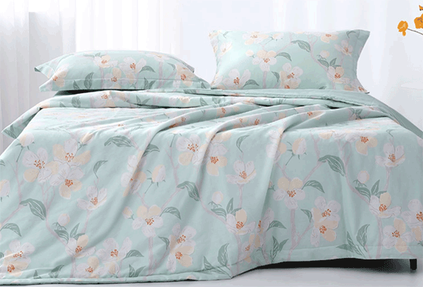 买什么品牌被子较量好