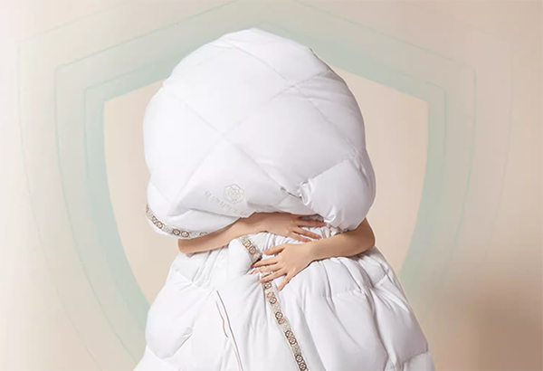 羽绒被哪个牌子好一点？？？？？羽绒被和棉花被哪个好？？？？？