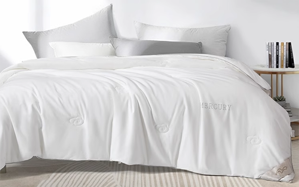 年龄被一般几多斤合适？？？？？？年龄被和四序被的区别！